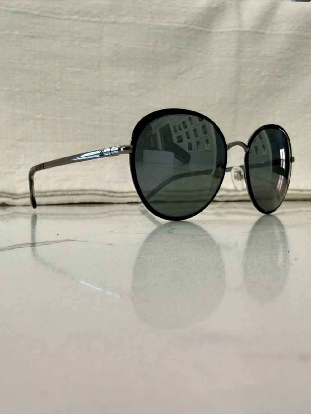 CHANEL Black Round Gunmetal Mirrored Sunglasses - Picture 4 of 10